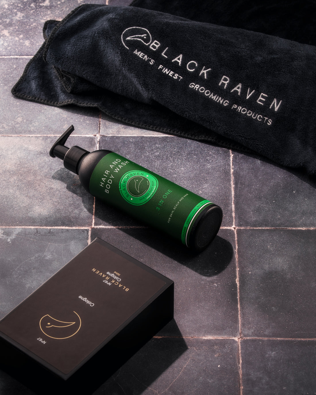 Black Raven Hair & Body Wash - 250ml - Tea Tree Olie - Reinigt & Verfrist